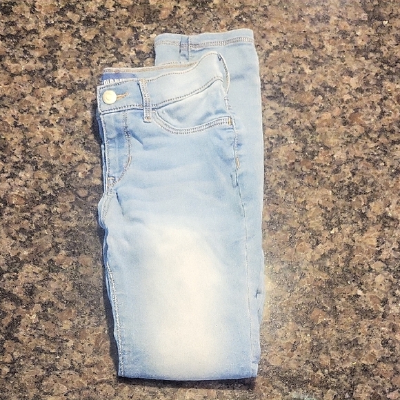 Old Navy Ballerina Kids Skinny Jeabs - Picture 4 of 6